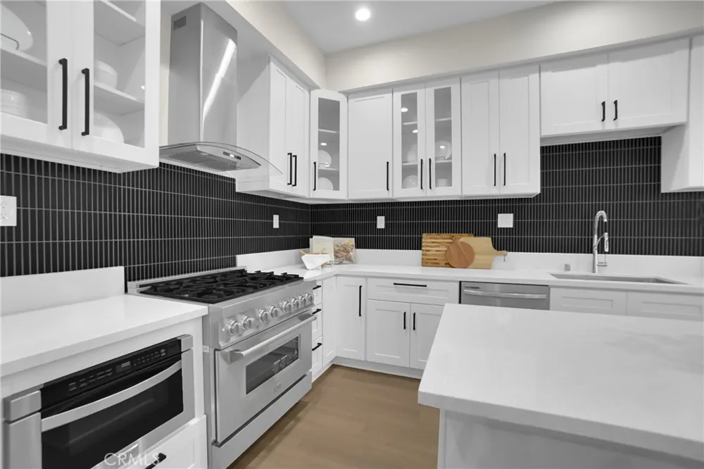 685 Castlehill Drive Walnut, CA 91789