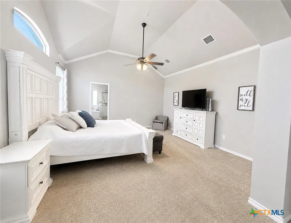 1756 Meadow Crest Drive Salado, TX 76571
