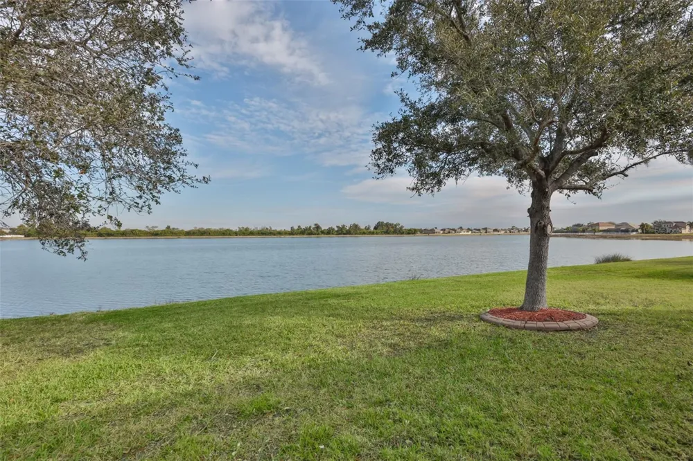 823 SEMINOLE SKY DRIVE Ruskin, FL 33570