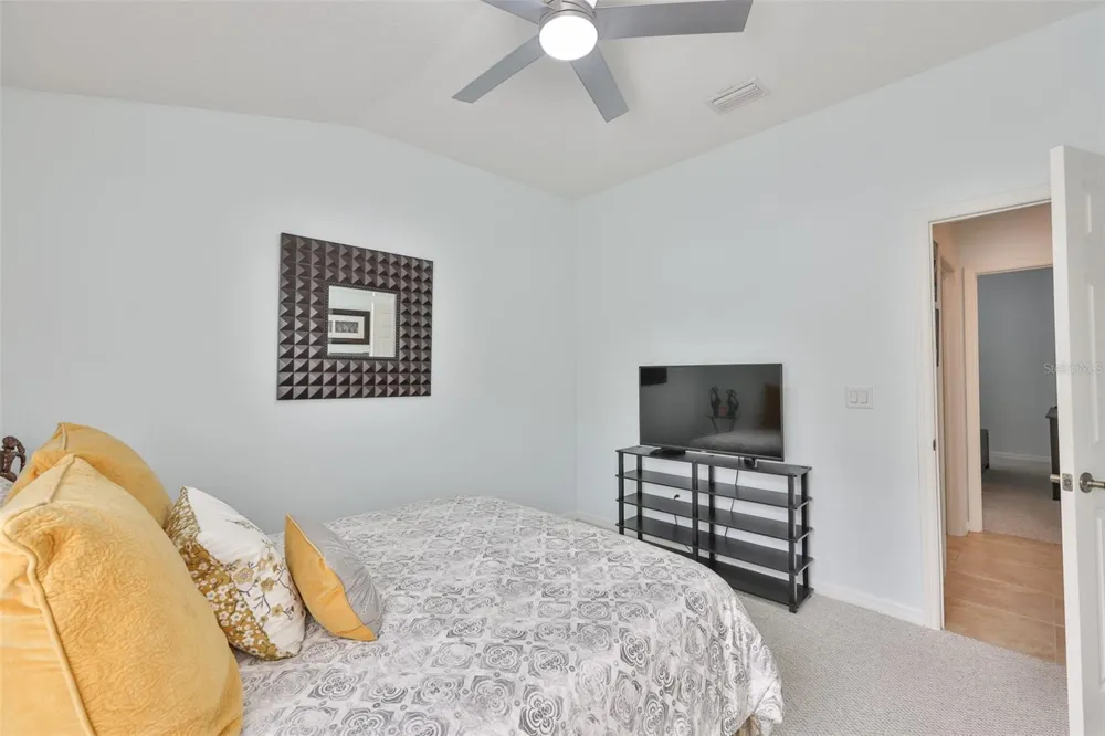 823 SEMINOLE SKY DRIVE Ruskin, FL 33570