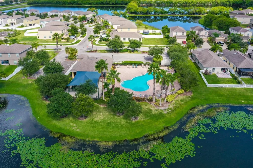 823 SEMINOLE SKY DRIVE Ruskin, FL 33570