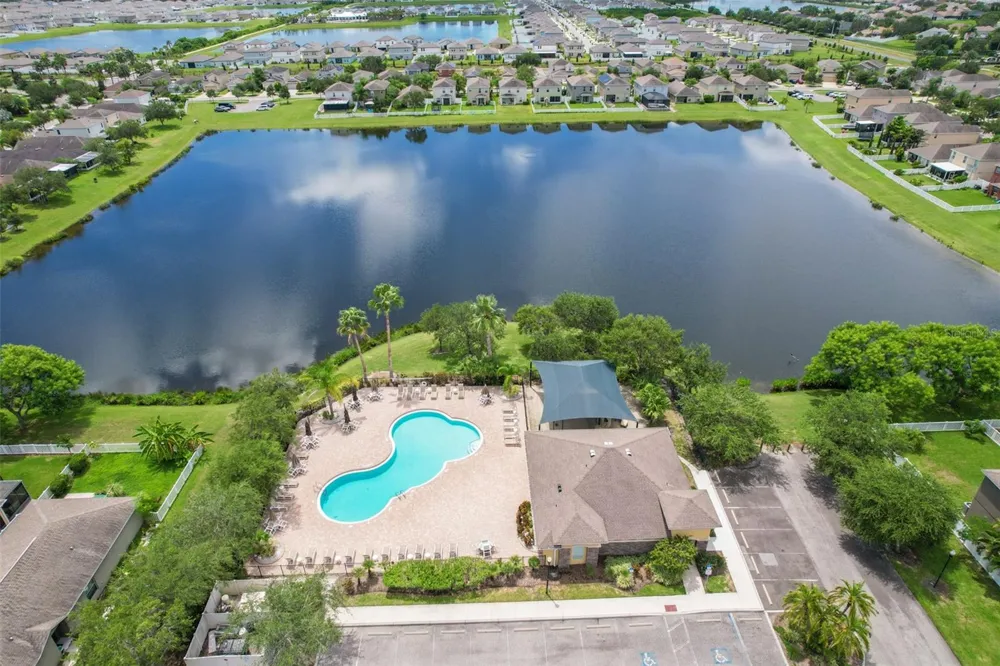 823 SEMINOLE SKY DRIVE Ruskin, FL 33570