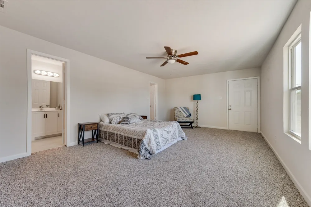 506 Fm 156 Ponder, TX 76259