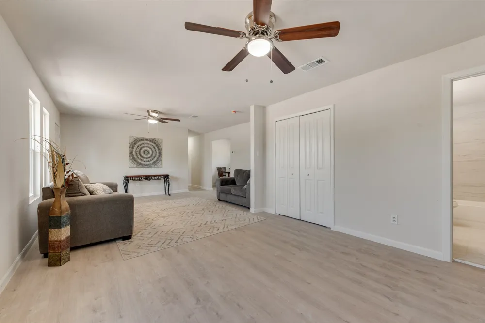506 Fm 156 Ponder, TX 76259