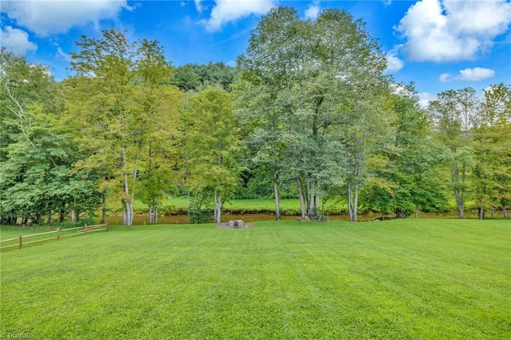 17036 NC Highway 88 W Creston, NC 28615