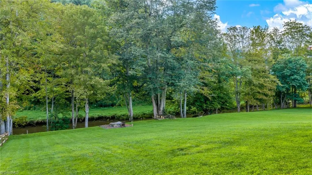 17036 NC Highway 88 W Creston, NC 28615