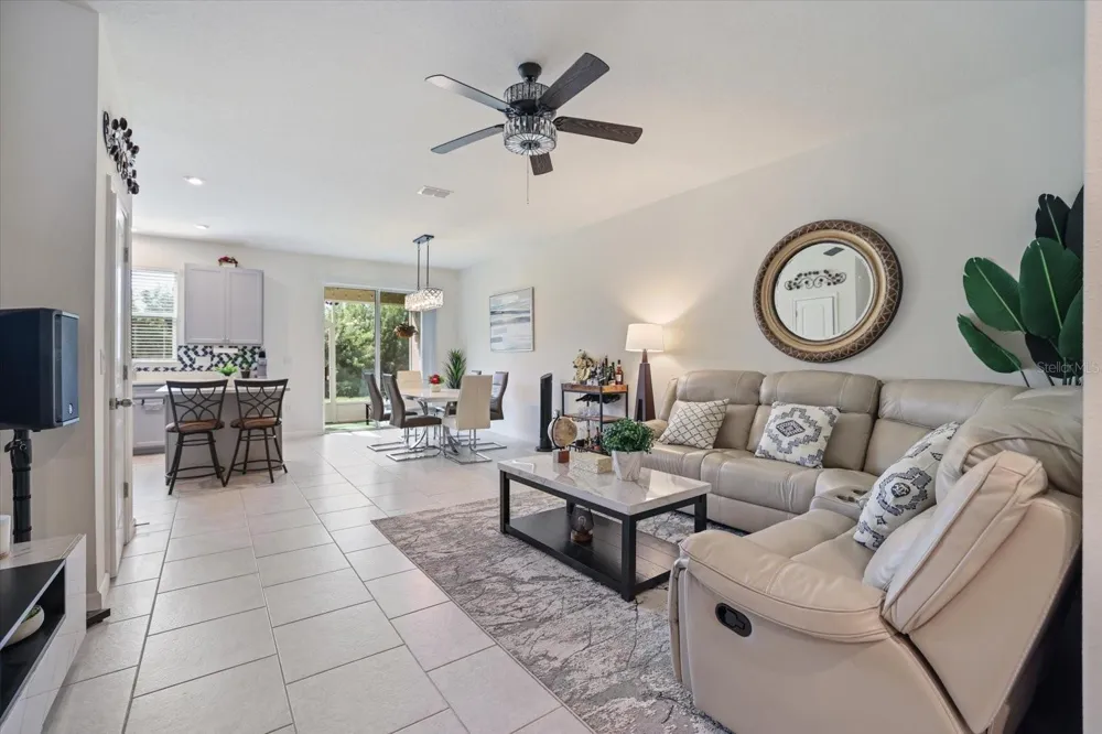11814 SKY ACRES TERRACE Bradenton, FL 34211
