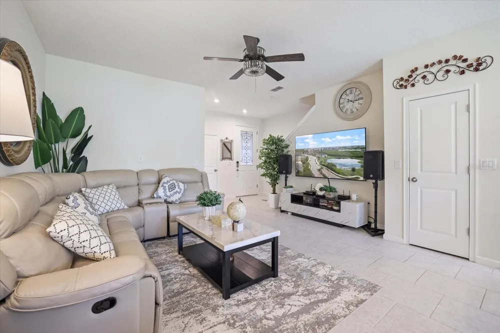 11814 SKY ACRES TERRACE Bradenton, FL 34211