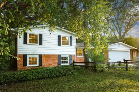 24095 Farmington Road