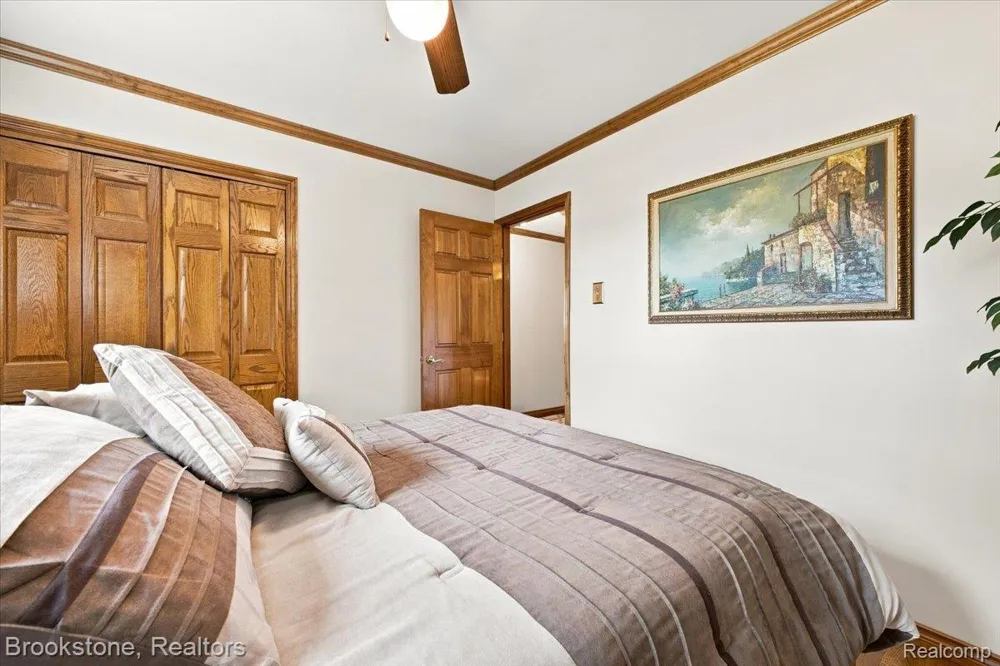 2494 Frankson Avenue Rochester Hills City, MI 48307