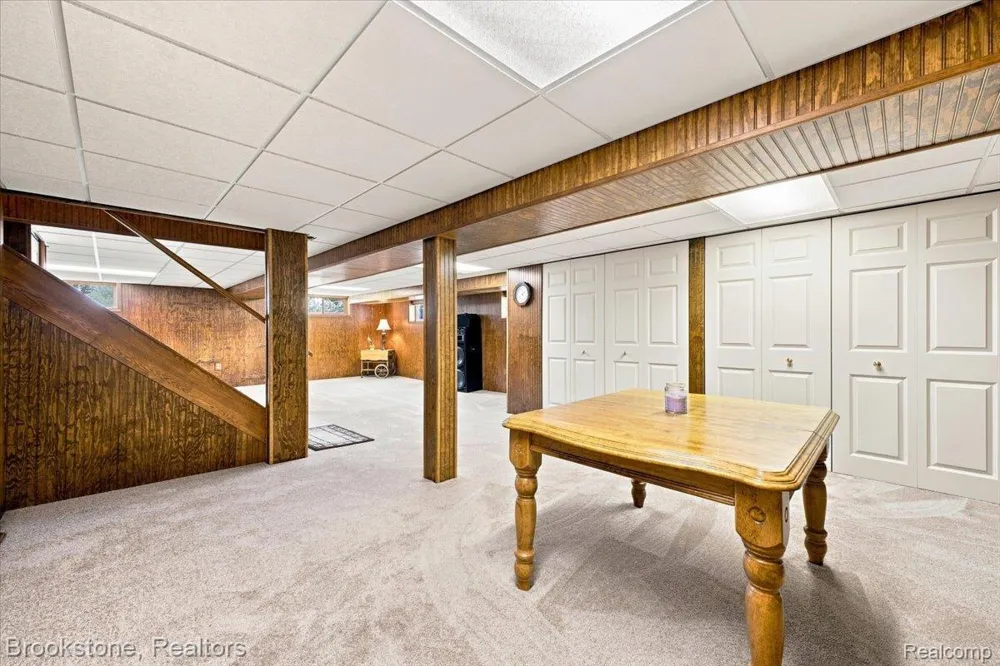 2494 Frankson Avenue Rochester Hills City, MI 48307