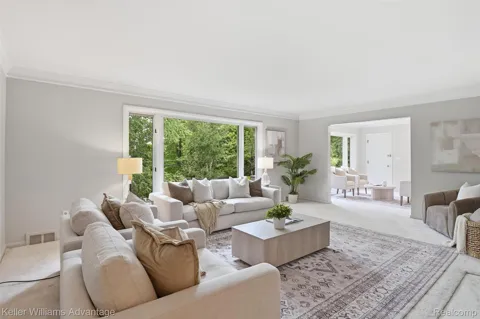 1642 Keller Lane