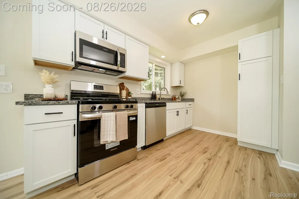 1348 Gault Drive Ypsilanti Charter Township, MI 48198