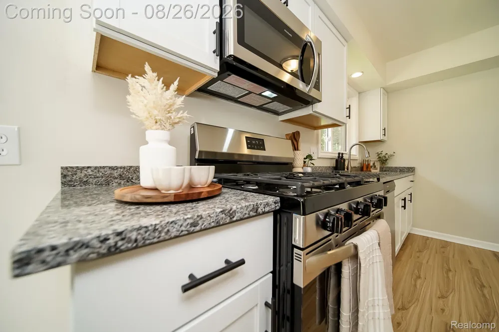 1348 Gault Drive Ypsilanti Charter Township, MI 48198