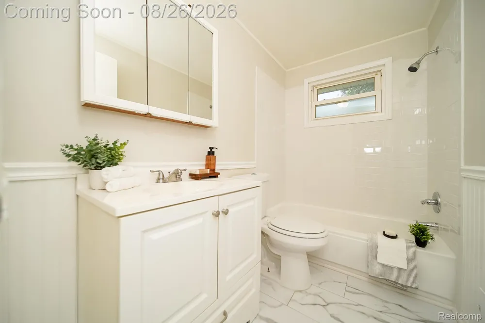 1348 Gault Drive Ypsilanti Charter Township, MI 48198