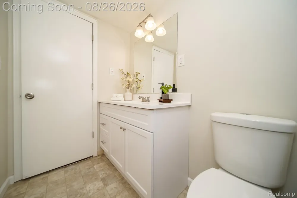1348 Gault Drive Ypsilanti Charter Township, MI 48198