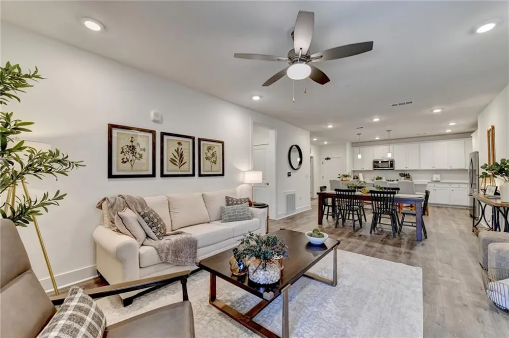 3342 Orwell Way #1208 Cumming, GA 30041