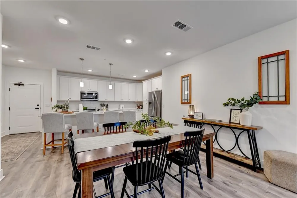 3342 Orwell Way #1208 Cumming, GA 30041
