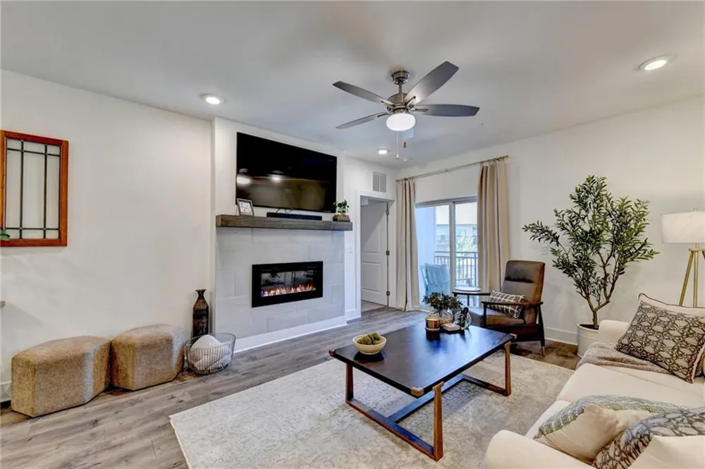 3342 Orwell Way #1208 Cumming, GA 30041