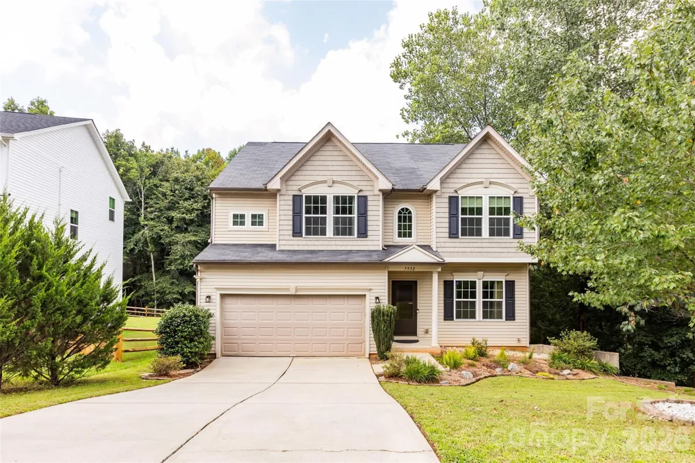 7532 W Berkeley Road Denver, NC 28037