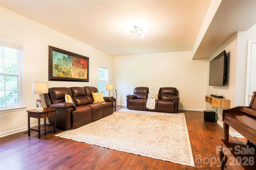 7532 W Berkeley Road Denver, NC 28037