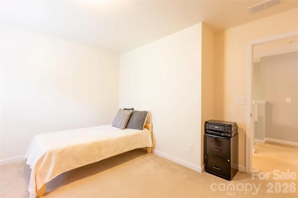 7532 W Berkeley Road Denver, NC 28037