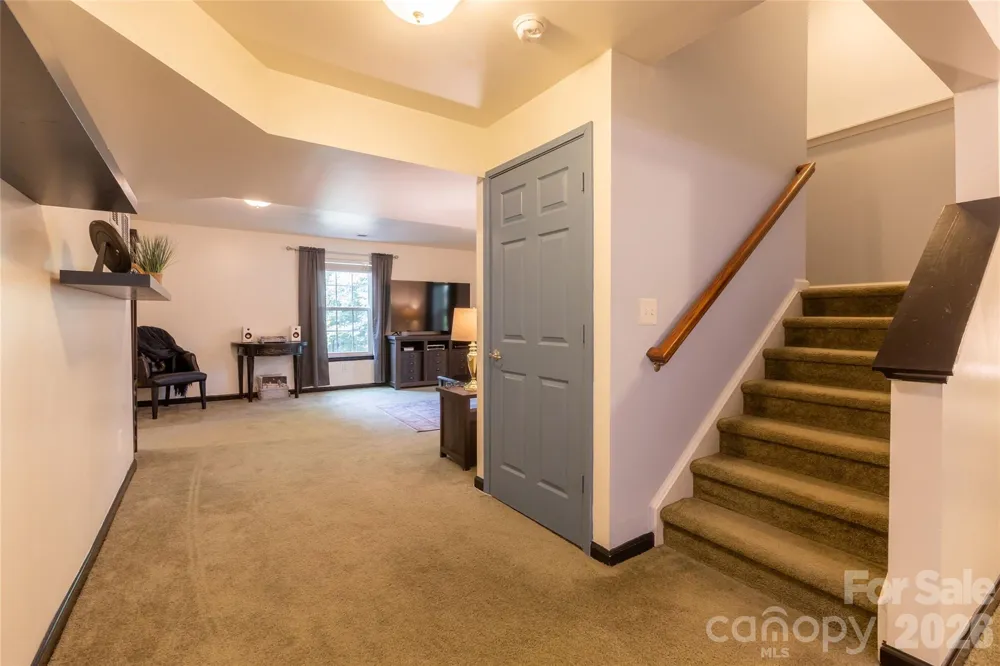 7532 W Berkeley Road Denver, NC 28037