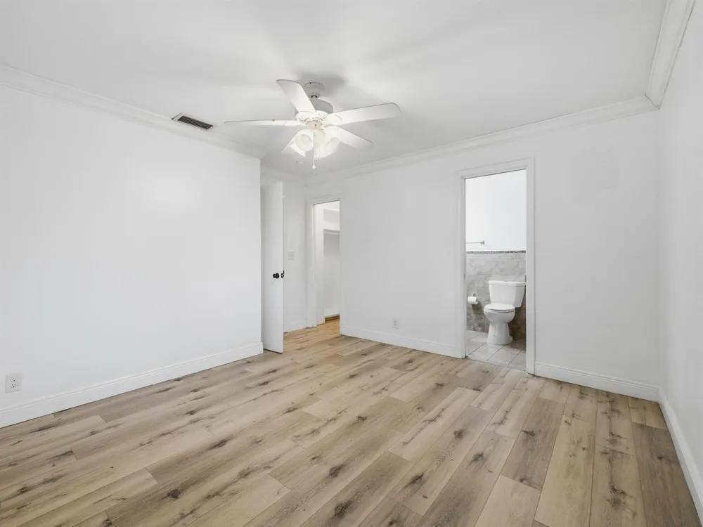 1680 NE 34TH LANE #b Oakland Park, FL 33334