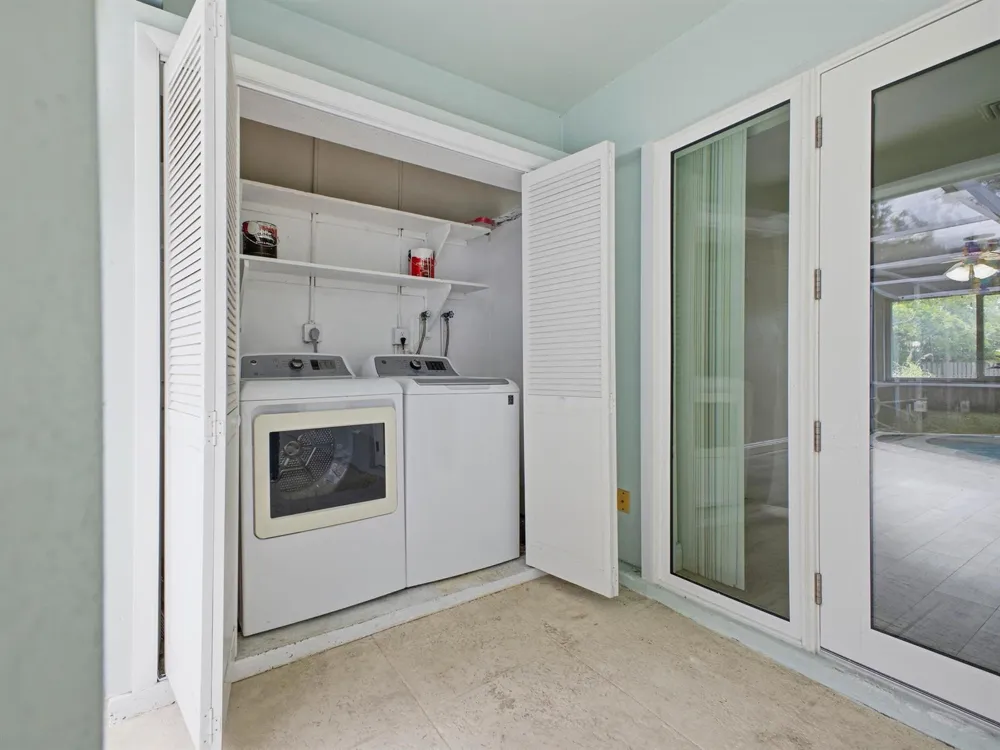 1680 NE 34TH LANE #b Oakland Park, FL 33334