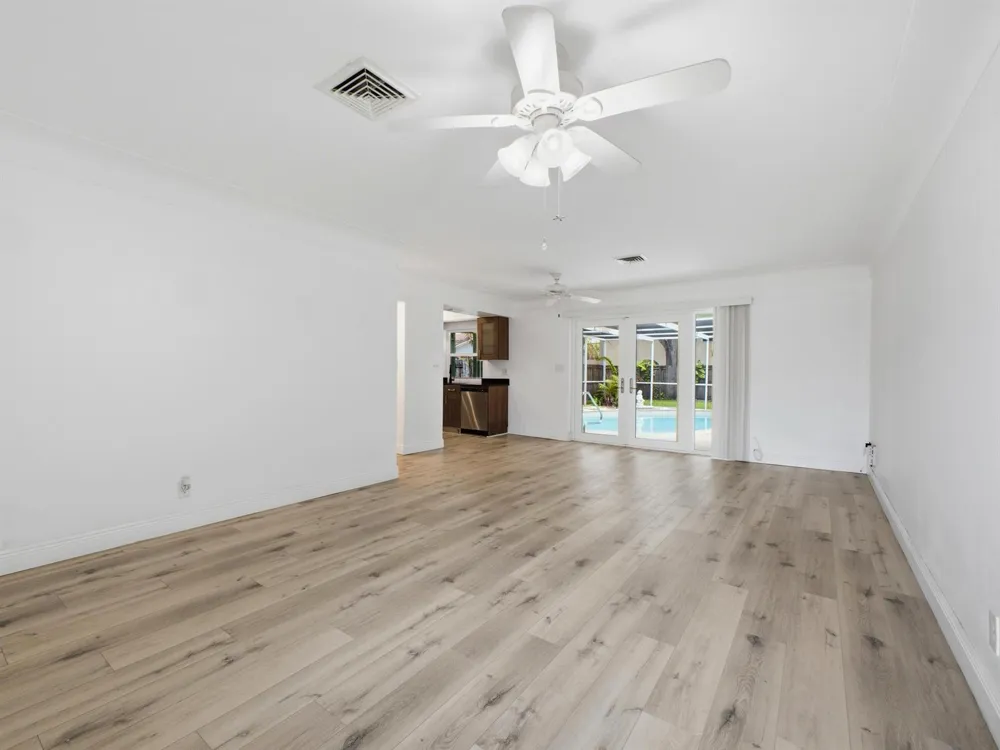 1680 NE 34TH LANE #b Oakland Park, FL 33334