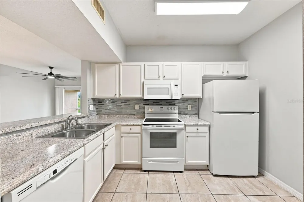 6421 CYPRESSDALE DRIVE #101 Riverview, FL 33578