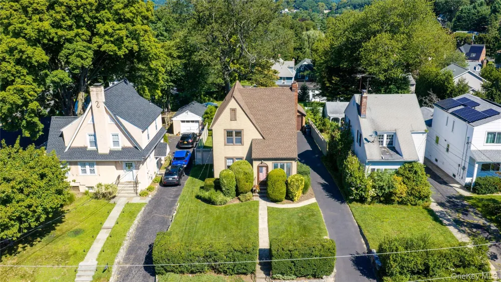 136 Grant Avenue White Plains, NY 10604