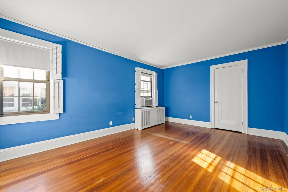 136 Grant Avenue White Plains, NY 10604