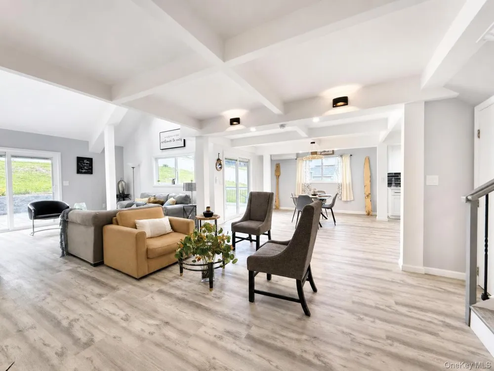 45 Randall Heights Middletown, NY 10940
