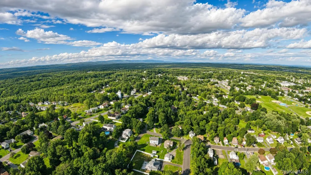 45 Randall Heights Middletown, NY 10940