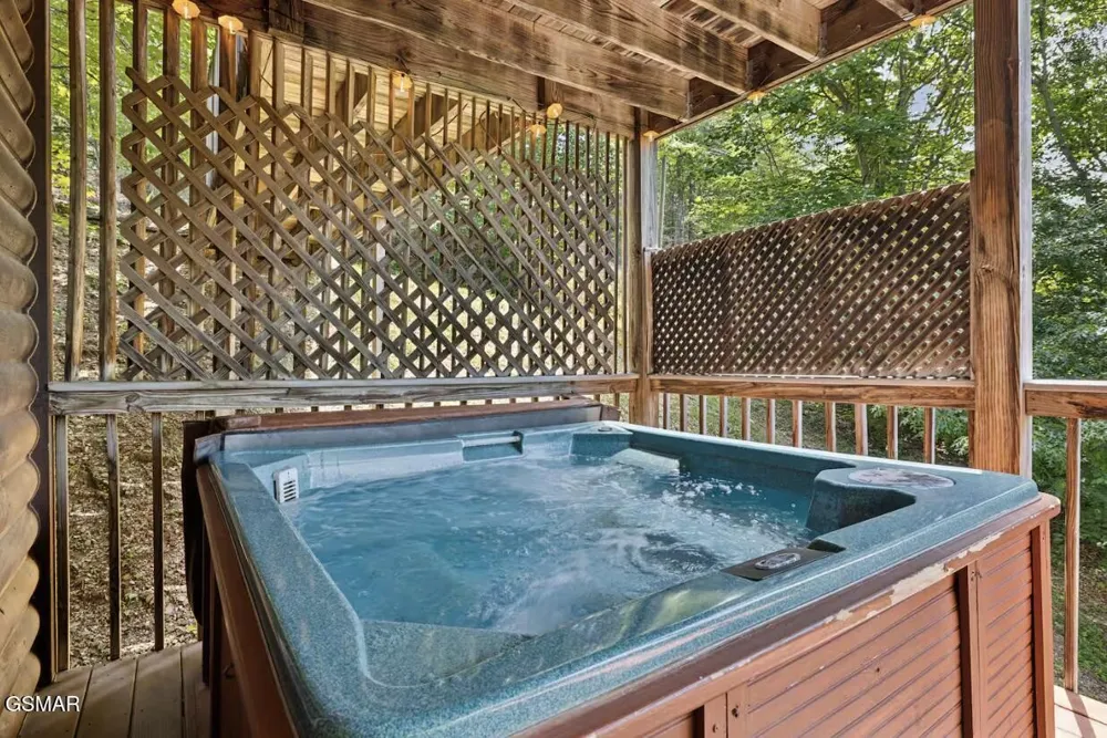3855 Millers Ridge Way Sevierville, TN 37862
