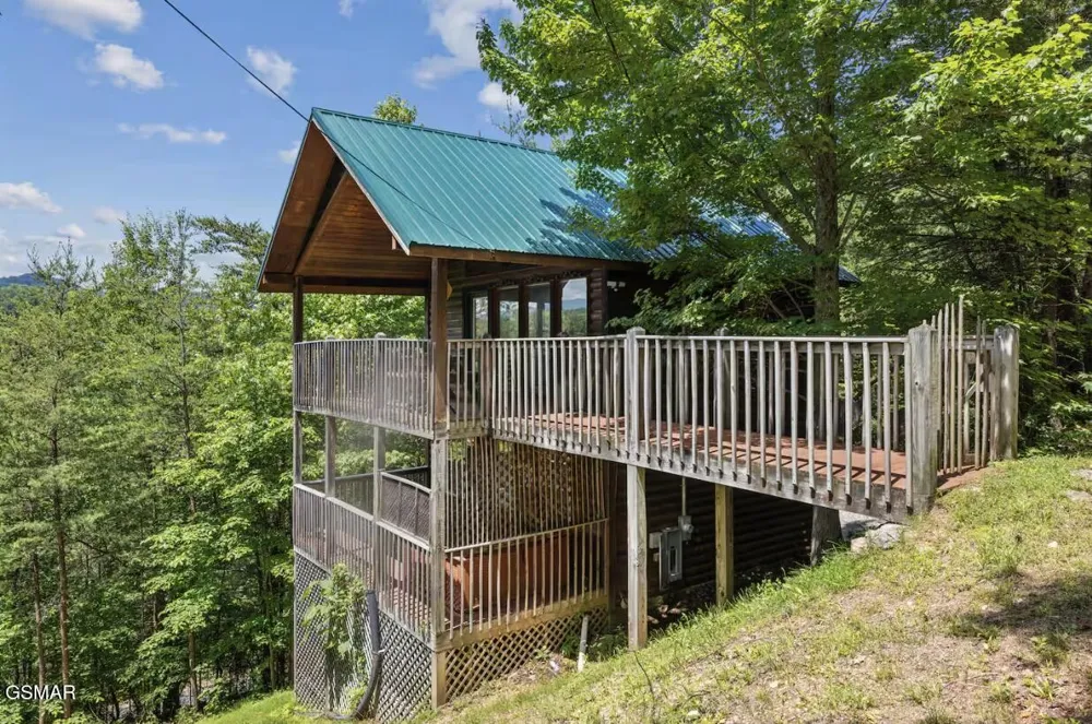 3855 Millers Ridge Way Sevierville, TN 37862