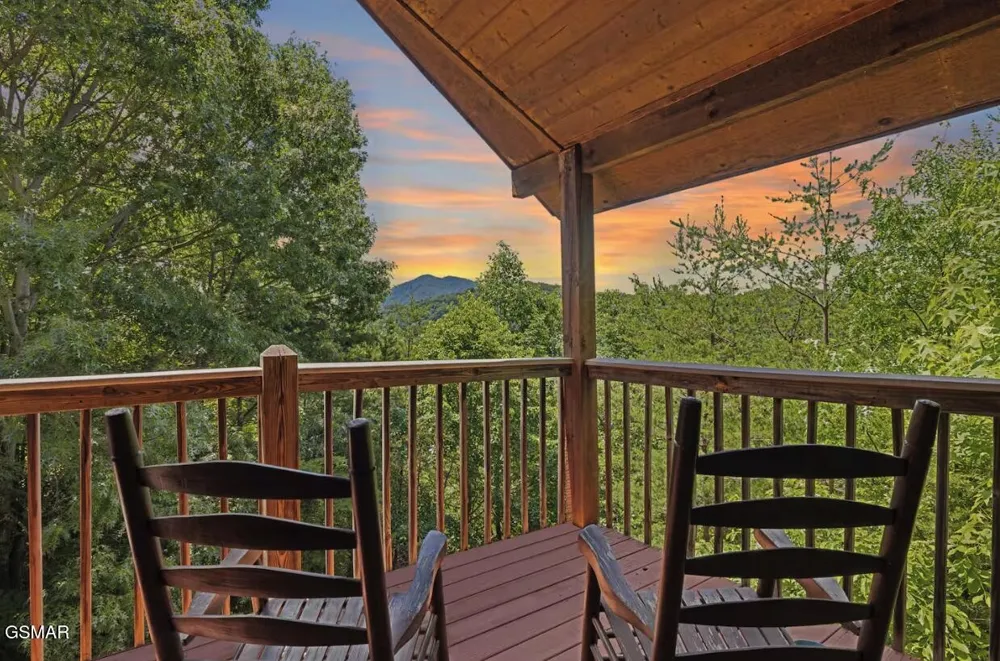 3855 Millers Ridge Way Sevierville, TN 37862
