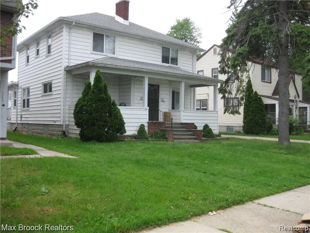 1247 FRANKLIN ROAD Berkley City, MI 48072