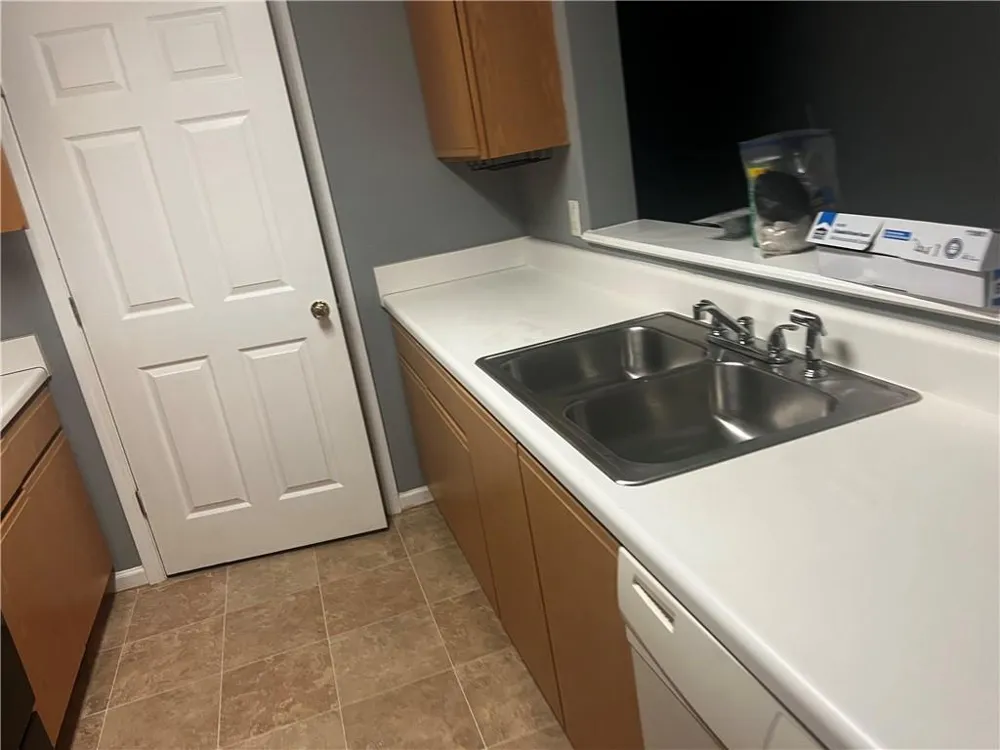 1203 Par Three Way Lithonia, GA 30038