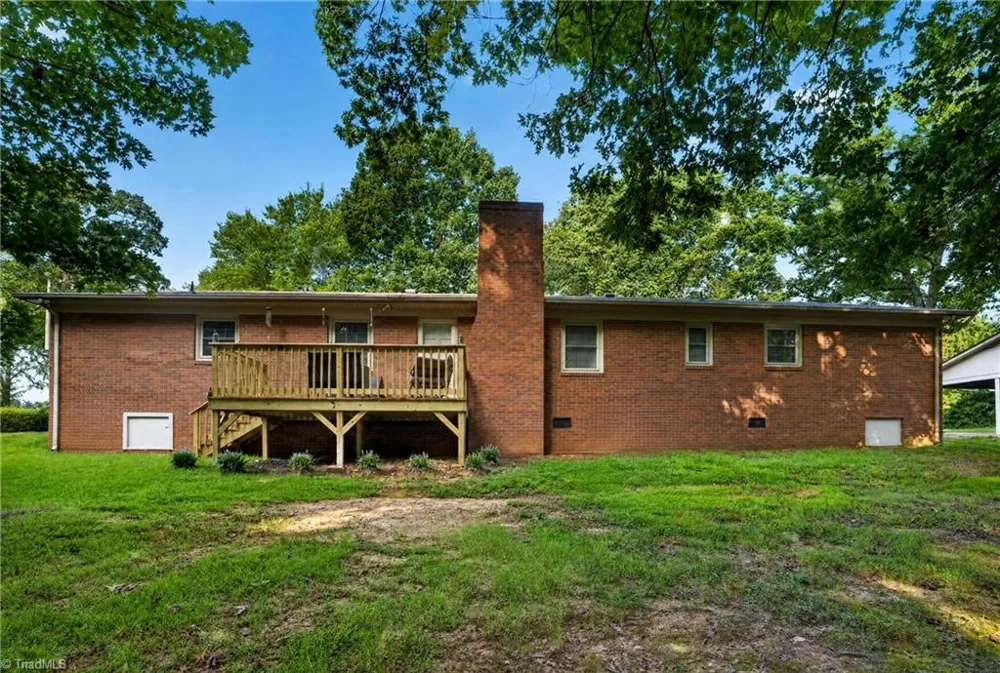 1949 Brook Drive Asheboro, NC 27205