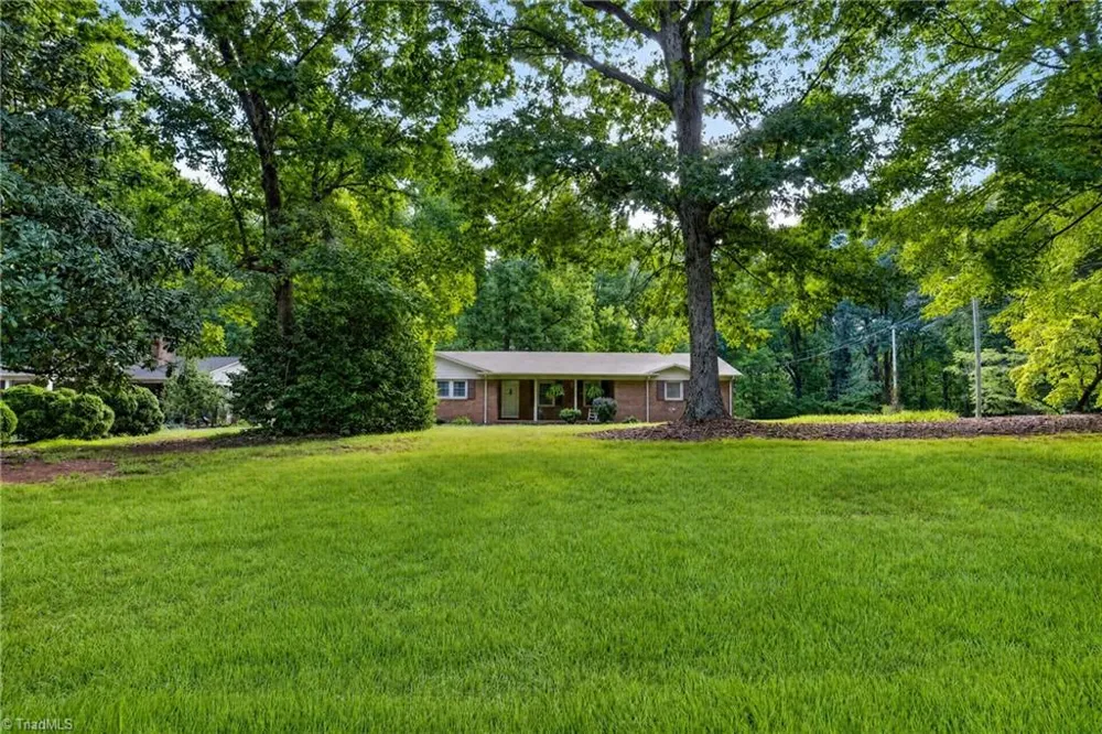 1949 Brook Drive Asheboro, NC 27205