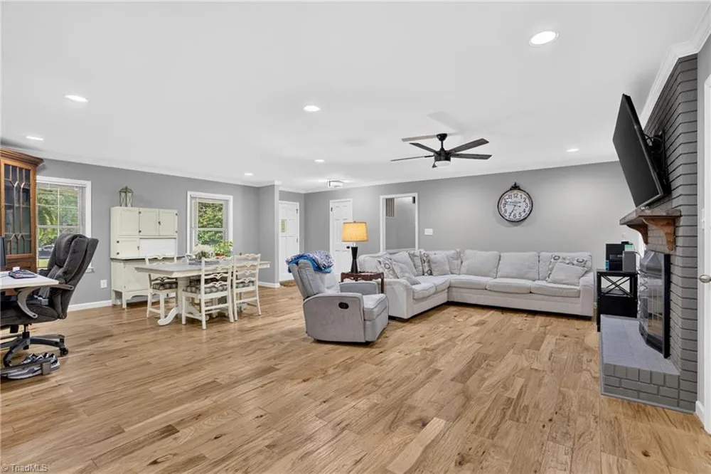 1949 Brook Drive Asheboro, NC 27205