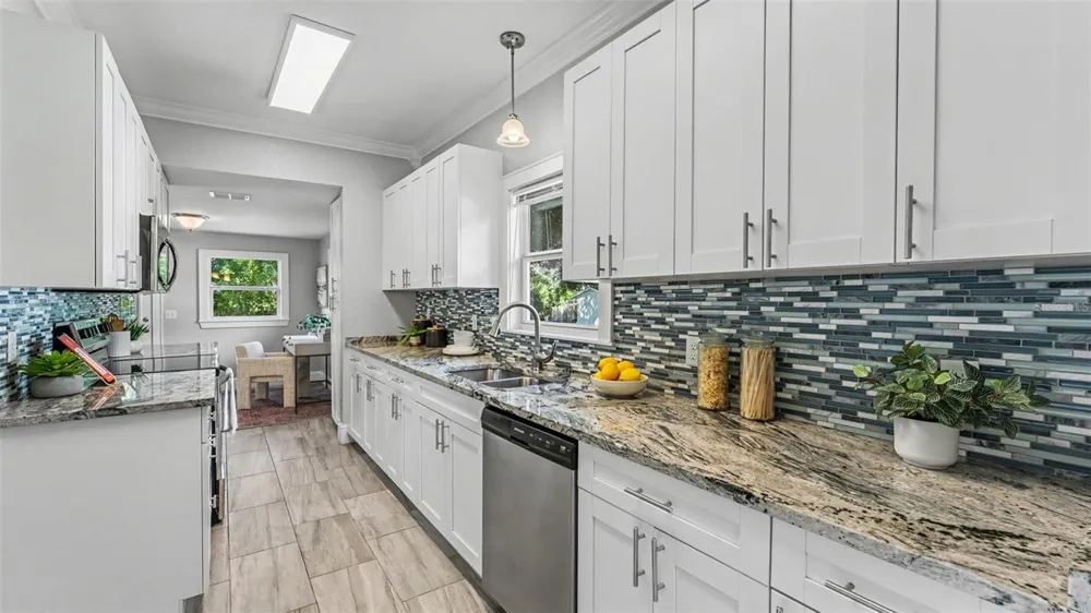 541 W PARK STREET Lakeland, FL 33803