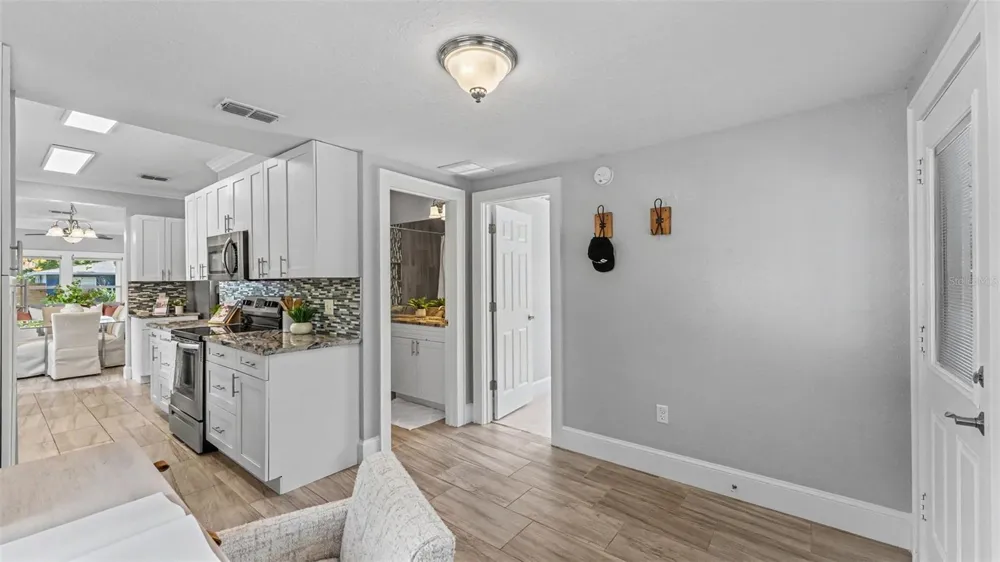 541 W PARK STREET Lakeland, FL 33803