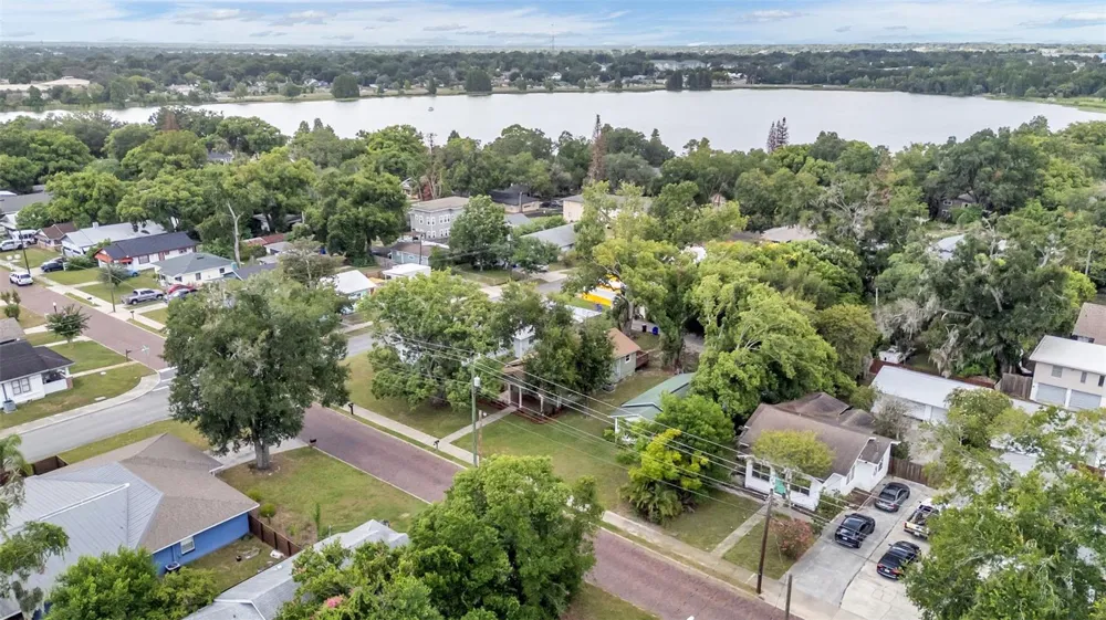 541 W PARK STREET Lakeland, FL 33803