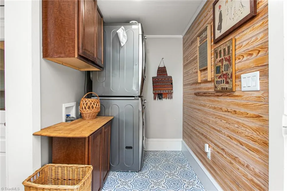 611 E Steeple Chase Road Pleasant Garden, NC 27313