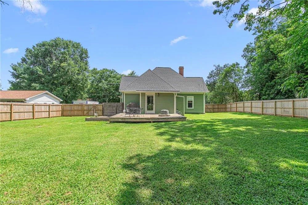 611 E Steeple Chase Road Pleasant Garden, NC 27313