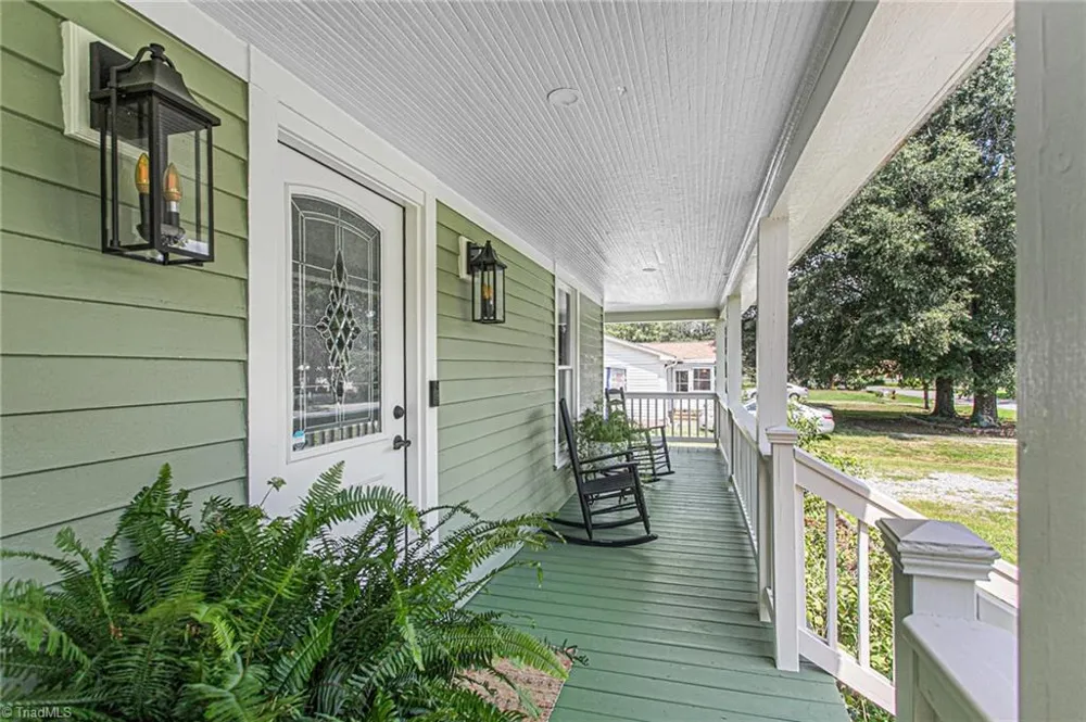 611 E Steeple Chase Road Pleasant Garden, NC 27313