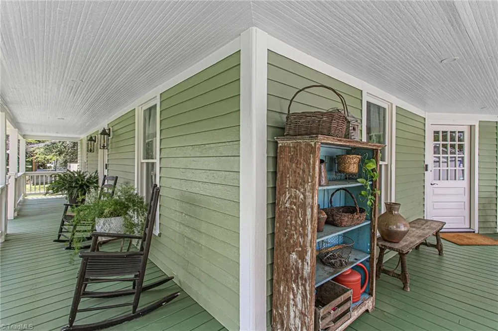 611 E Steeple Chase Road Pleasant Garden, NC 27313